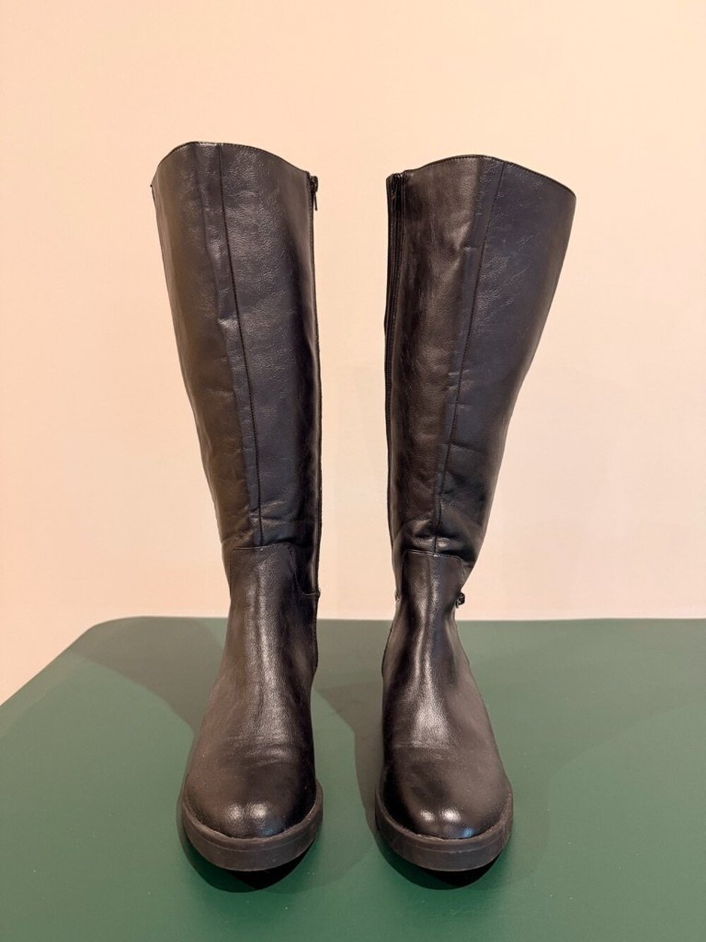 LifeStride Women's Sarah Knee-High Boots 6.5 M black